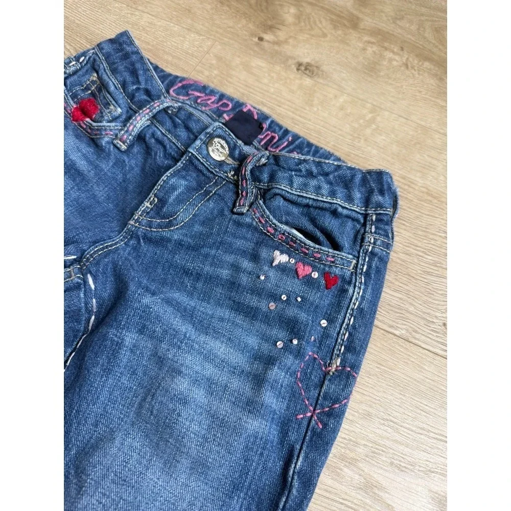 EUC Kids Girls Gap Denim embroidered Y2K Vintage flare jeans hearts size 6